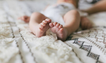 Baby Skin Troubles Explained: Eczema vs Acne