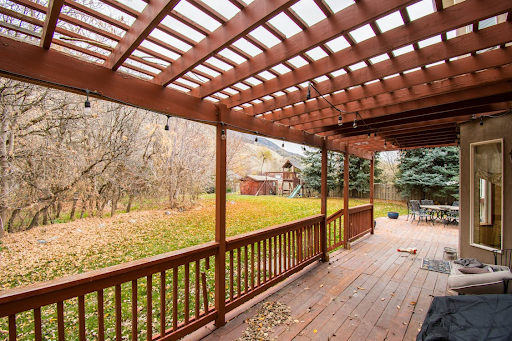 Here’s the Garden Security Mistakes that Make a Home Easier to Target