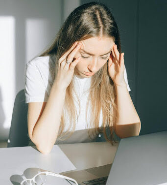 Finding It Painful To Use A Computer? Here’s What Might Be Going On