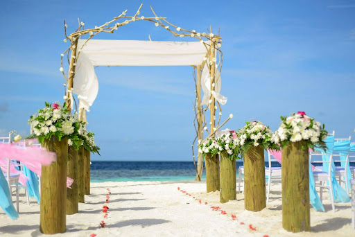 The Destination Wedding Mistakes Most Couples Make Before They’ve Even Booked